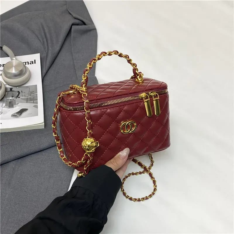 حقيبة نسائية متعددة الاستخدامات