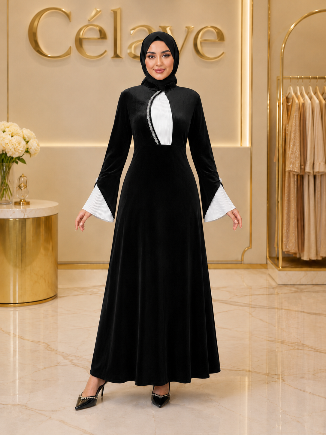 فستان أنيق للنساء بأكمام واسعة وتصميم ملون مزين بالراين على الطراز العربي