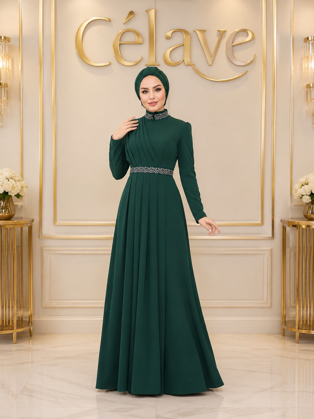 فستان رسمي أنيق طويل، بأكمام طويلة مطوية ضيقة على الجسم، تصميم مرصع بالراين على الياقة والحزام، بطول الأرض
