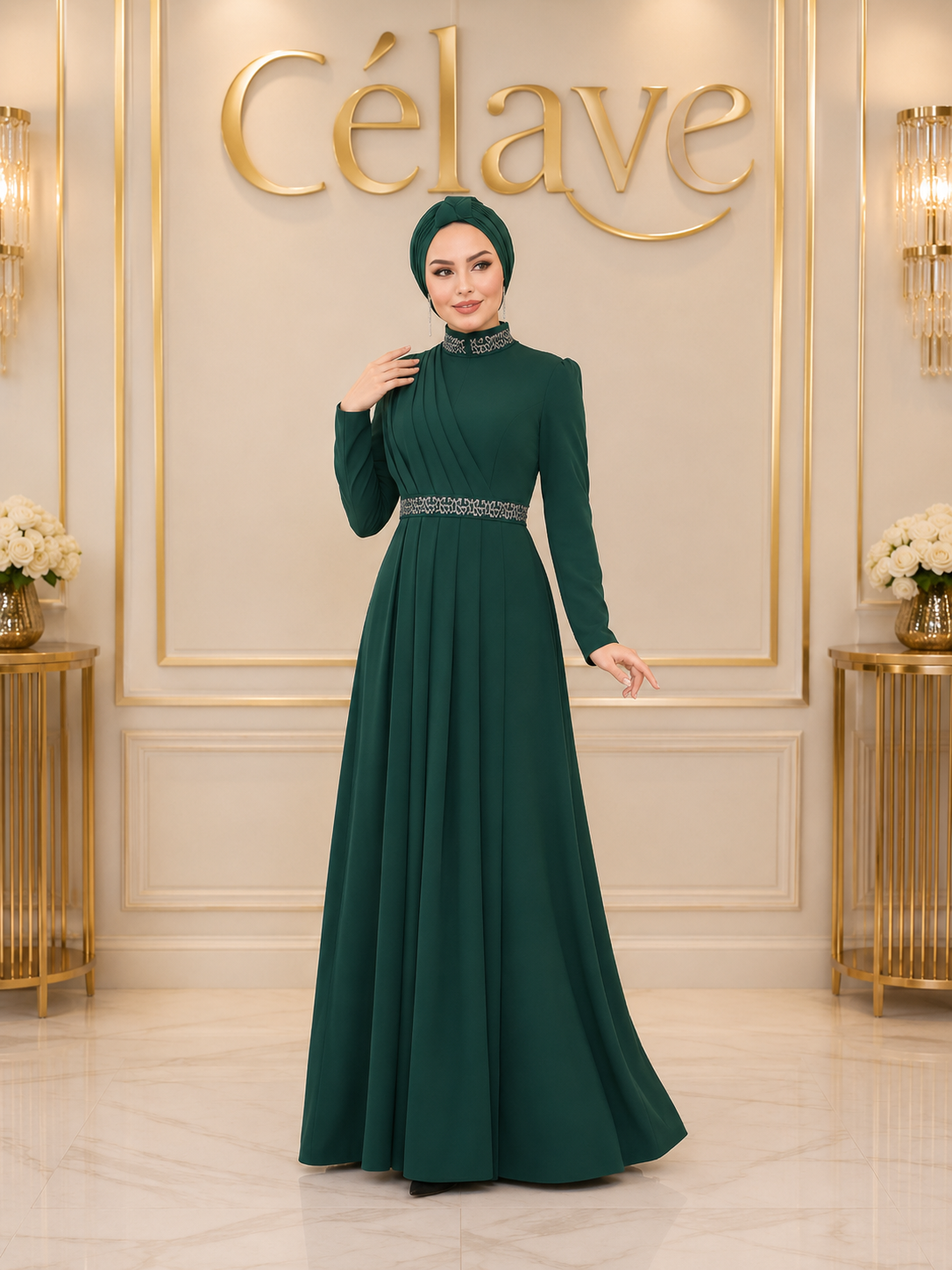 فستان رسمي أنيق طويل، بأكمام طويلة مطوية ضيقة على الجسم، تصميم مرصع بالراين على الياقة والحزام، بطول الأرض